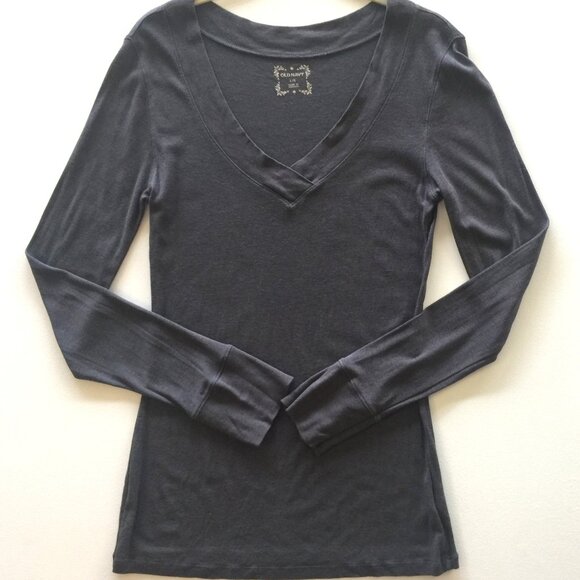 Comfy Grey Long Sleeved V Neck Womens Shirt - Picture 2 of 4